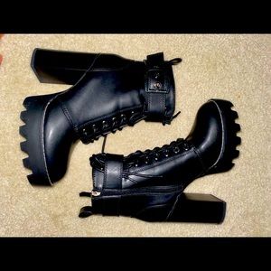 Black womans combat boots
